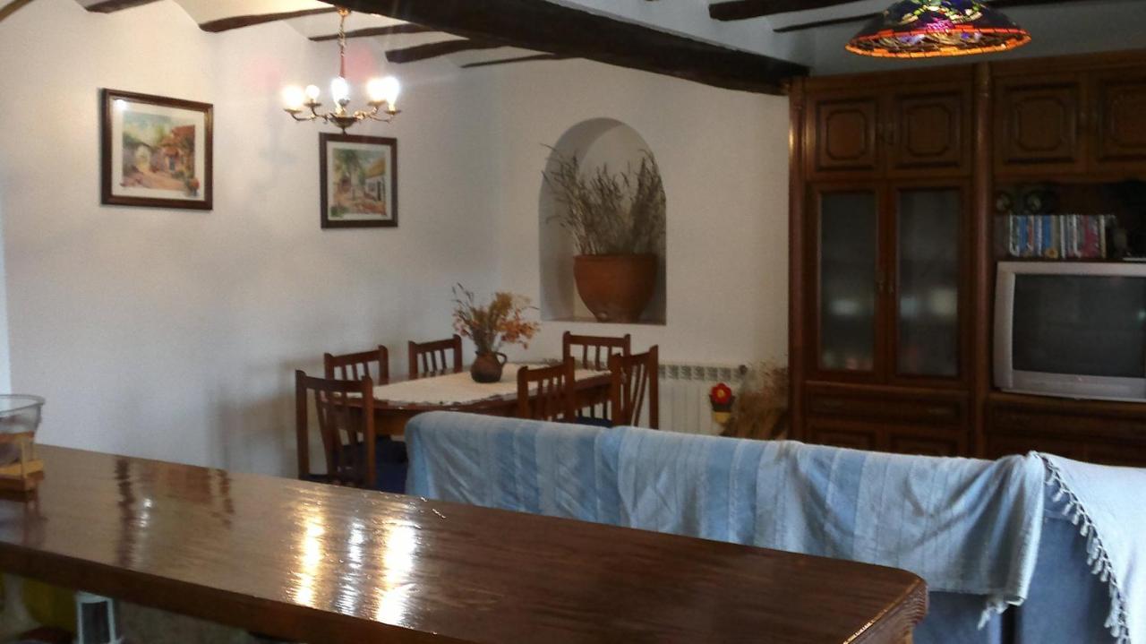 Casa Josefina Pension Gea de Albarracín Buitenkant foto